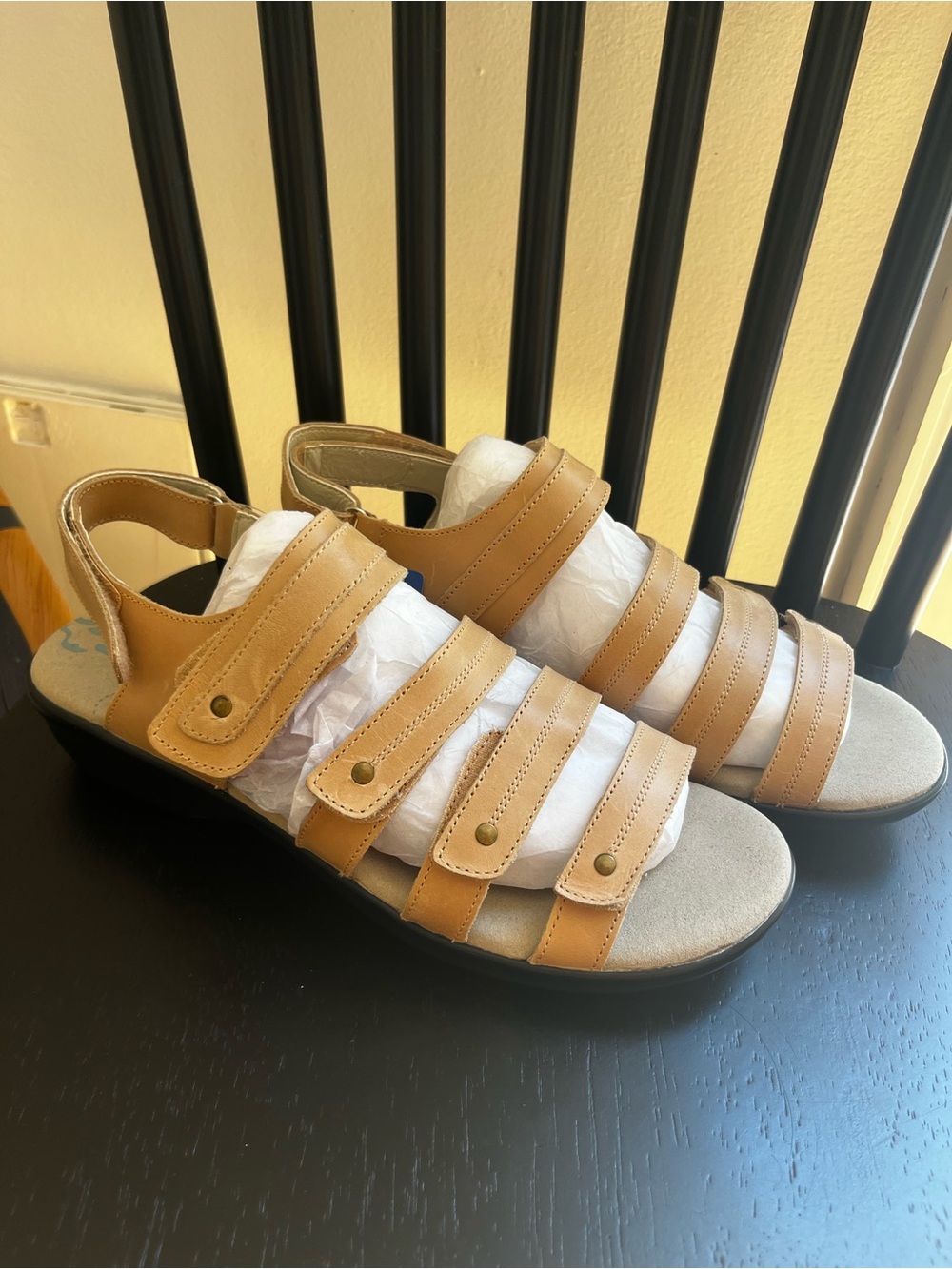 NWT Propet Leather Velcro Strap Open Toe Sandal Ortholite